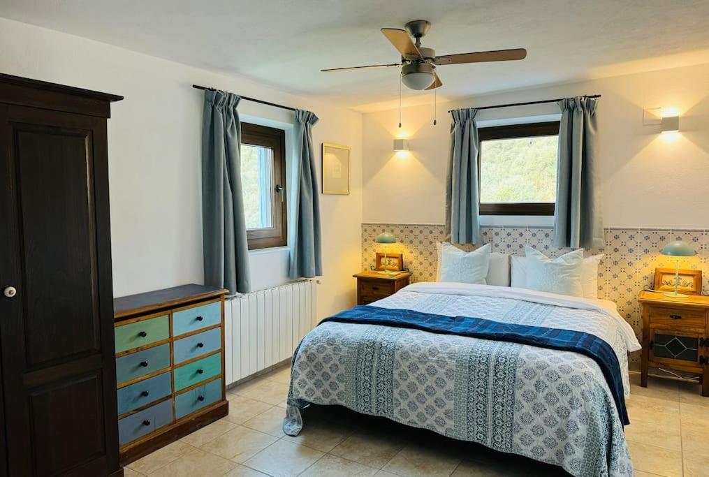 오르히바 Almond Hill House 빌라 외부 사진